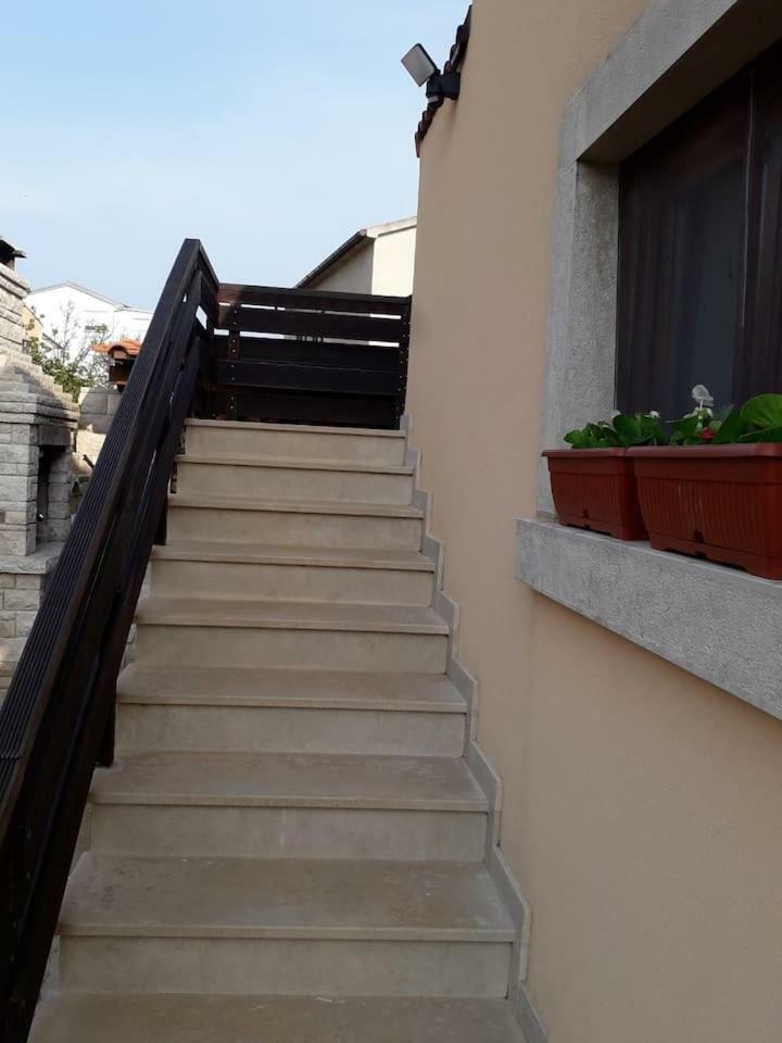Apartman Ulika Медулин Экстерьер фото